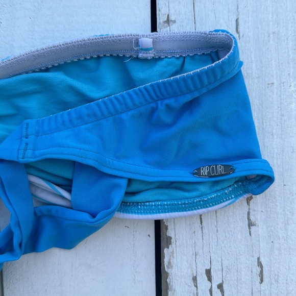 Rip Curl Strapless Bikini Top by Heather Brown - Picture 3 of 4